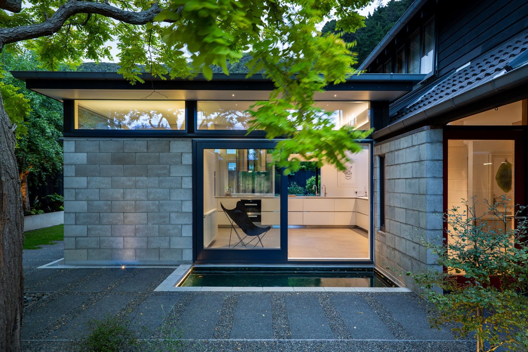 Eastbourne House, 04